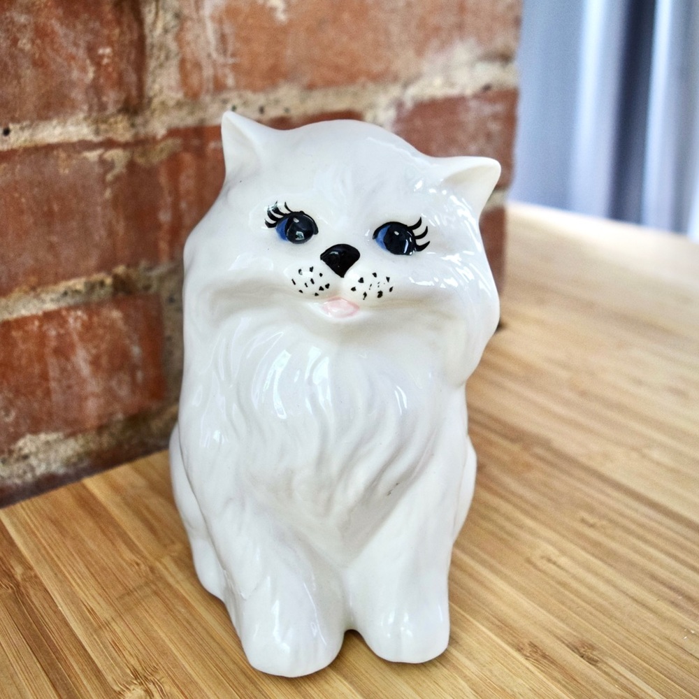 Hand Painted Pretty Ceramic Kitty Figurine Vintage Cat Art Collectible Cute